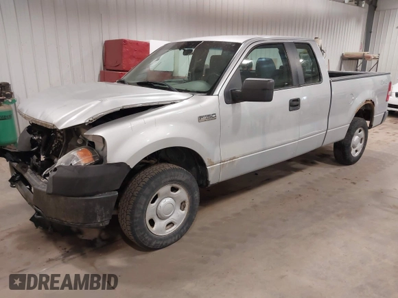 2007 Ford F-150 XLT с VIN 1FTPX14V77FA61813, выставлен на аукционе IAAI как лот 42034381 с пробегом 196 245 миль миль и . История ставок и продаж доступна на DreamBid. Изображение 2.