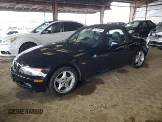 1997 BMW 3 Series 1.9L with VIN 4USCH7321VLB79969, listed as a Copart auction lot 84323454 with 158,530 mi miles and Clean Title. Bid and sale history available at carsss.com. Image 1.