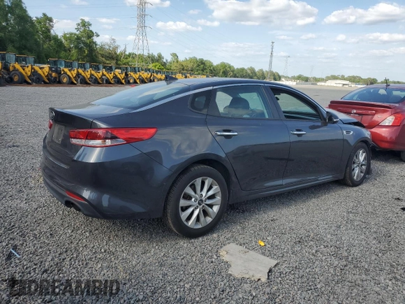 2017 Kia Optima LX z VIN 5XXGT4L37HG132959, wystawiony jako Copart lot #54435505 z przebiegiem Nie podano mil oraz Szkoda całkowita • Salvage title. Historia ofert i sprzedaży dostępna na DreamBid. Obrazek 3.