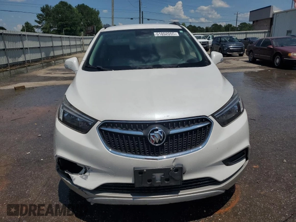 2017 Buick Encore Preferred z VIN KL4CJASB7HB209793, wystawiony jako Copart lot #61852065 z przebiegiem 72 422 mil mil oraz Szkoda całkowita • Salvage title. Historia ofert i sprzedaży dostępna na DreamBid. Obrazek 5.