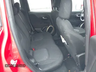 2016 Jeep Renegade Latitude with VIN ZACCJBBT2GPC78349, listed as a IAAI auction lot 41532713 with 162,330 mi miles. Bid and sale history available at carsss.com. Image 8.