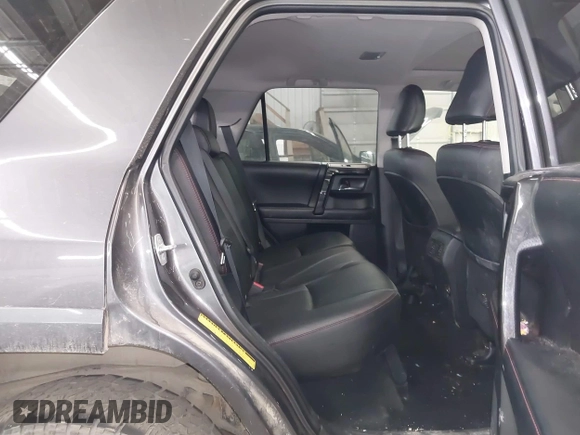 2016 Toyota 4Runner Limited z VIN JTEBU5JR8G5315922, wystawiony jako IAAI lot #41705628 z przebiegiem 163 416 mil mil oraz . Historia ofert i sprzedaży dostępna na DreamBid. Obrazek 8.