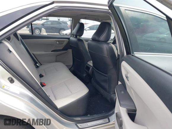 2015 Toyota Camry XLE with VIN 4T1BF1FK1FU036198, listed as a IAAI auction lot 42066857 with 84,619 mi miles. Bid and sale history available at carsss.com. Image 8.