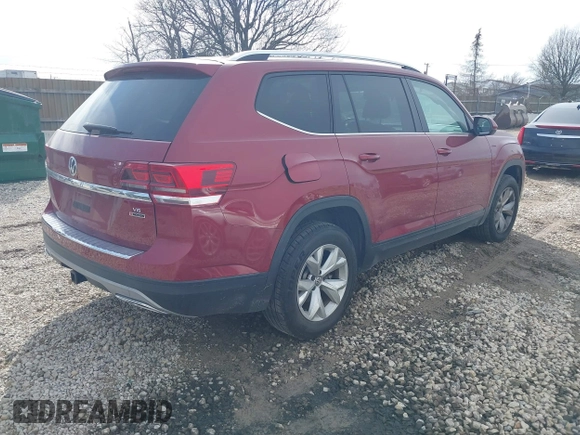 2019 Volkswagen Atlas SE with VIN 1V2UR2CA5KC507323, listed as a IAAI auction lot 41688461 with 67,965 mi miles and . Bid and sale history available at DreamBid. Image 4.