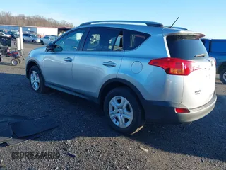 2015 Toyota RAV4 LE с VIN 2T3BFREV2FW275115, выставлен на аукционе IAAI как лот 41143981 с пробегом 98 257 миль миль и . История ставок и продаж доступна на DreamBid. Изображение 3.