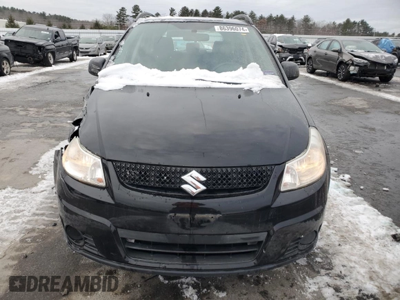 2012 Suzuki SX4 Crossover with VIN JS2YB5A30C6306884, listed as a Copart auction lot 86396074 with 91,557 mi miles and Salvage Title. Bid and sale history available at carsss.com. Image 5.