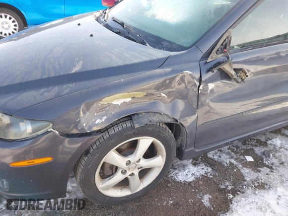 2007 Mazda Mazda6 i Sport VE with VIN 1YVHP80C675M03706, listed as a IAAI auction lot 41578632 with 161,956 mi miles. Bid and sale history available at carsss.com. Image 6.
