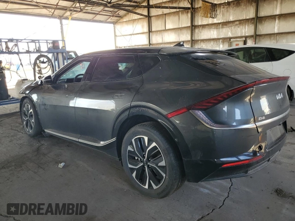 2024 Kia EV6 Light Long Range with VIN KNDC3DLC3R5186280, listed as a Copart auction lot 82421014 with 1,352 mi miles and Salvage Title. Bid and sale history available at carsss.com. Image 2.