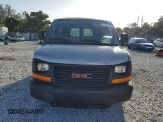 2009 GMC Savana Cargo Van with VIN 1GTFG15X091107882, listed as a Copart auction lot 47825745 with 357,222 mi miles and Salvage Title. Bid and sale history available at carsss.com. Image 5.