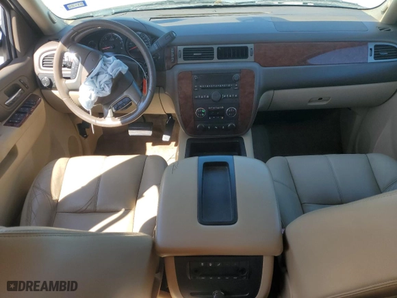 2013 Chevrolet Suburban LT with VIN 1GNSCJE05DR235713, listed as a Copart auction lot 48373125 with 73,254 mi miles and Salvage Title. Bid and sale history available at carsss.com. Image 8.