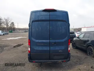 2023 Ford Transit Cargo z VIN 1FTBR3X86PKA19968, wystawiony jako IAAI lot #41587524 z przebiegiem 44 987 mil mil oraz . Historia ofert i sprzedaży dostępna na DreamBid. Obrazek 16.