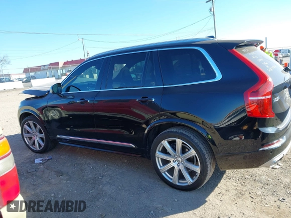 2017 Volvo XC90 Inscription with VIN YV4A22PLXH1156706, listed as a IAAI auction lot 41386818 with 73,692 mi miles. Bid and sale history available at carsss.com. Image 14.
