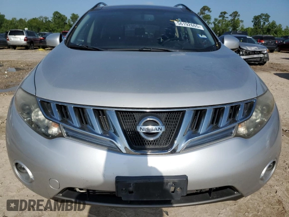 2010 Nissan Murano S z VIN JN8AZ1MU4AW016279, wystawiony jako Copart lot #56192665 z przebiegiem 85 092 mil mil oraz Czysty tytuł • Clean title. Historia ofert i sprzedaży dostępna na DreamBid. Obrazek 5.