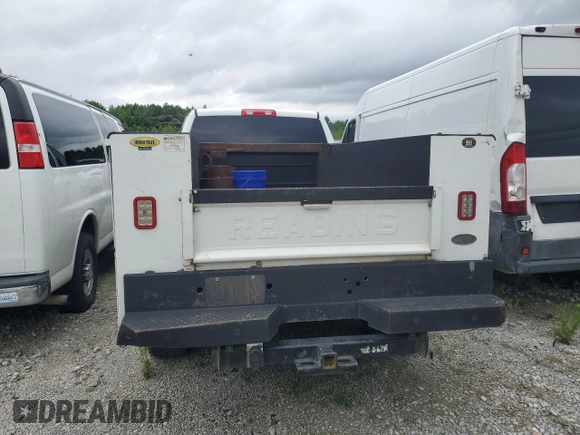 2018 Ram 2500 Tradesman with VIN 3C6UR4HL9JG295116, listed as a Copart auction lot 57908305 with 209,389 mi miles and Salvage title. Bid and sale history available at DreamBid. Image 6.