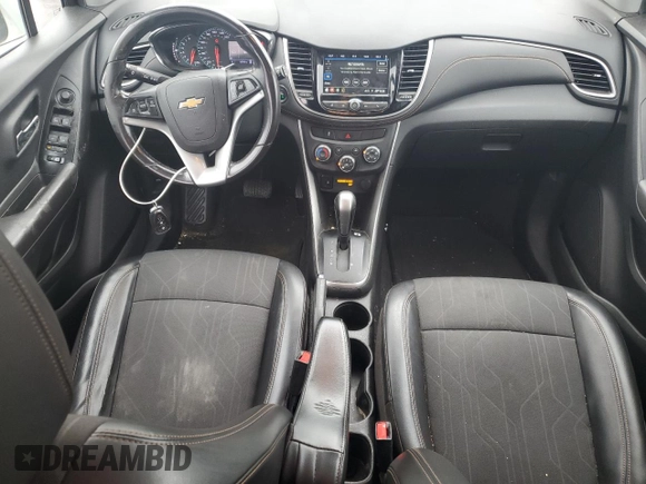 2019 Chevrolet Trax LT z VIN KL7CJLSB8KB844947, wystawiony jako Copart lot #51800355 z przebiegiem 93 740 mil mil oraz Szkoda całkowita • Salvage title. Historia ofert i sprzedaży dostępna na DreamBid. Obrazek 8.