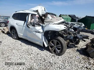 2018 Volkswagen Atlas SE with VIN 1V2PR2CA2JC531879, listed as a Copart auction lot 48014515 with 333,333 mi miles and Clean title. Bid and sale history available at DreamBid. Image 4.