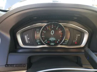 2015 Volvo XC60 T6 Premier Plus с VIN YV4902RC1F2580093, выставлен на аукционе Copart как лот 45926185 с пробегом 97 832 миль миль и Списание • Salvage title. История ставок и продаж доступна на DreamBid. Изображение 9.
