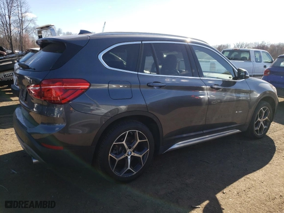 2016 BMW X1 xDrive28i with VIN WBXHT3C38GP889281, listed as a Copart auction lot 50952915 with 42,797 mi miles and Salvage Title. Bid and sale history available at carsss.com. Image 3.
