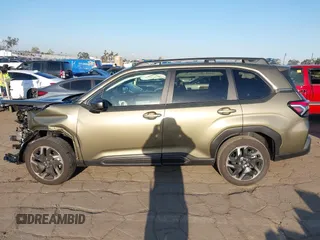 2025 Subaru Forester Limited z VIN JF2SLDRC1SH503014, wystawiony jako IAAI lot #41998336 z przebiegiem 1 448 mil mil oraz . Historia ofert i sprzedaży dostępna na DreamBid. Obrazek 13.