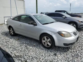 2007 Pontiac G5 z VIN 1G2AL15FX77395082, wystawiony jako Copart lot #56042275 z przebiegiem 150 552 mil mil oraz Szkody całkowita. Historia ofert i sprzedaży dostępna na DreamBid. Obrazek 4.