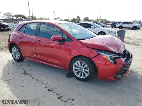 2024 Toyota Corolla Hatchback SE with VIN JTND4MBEXR3215558, listed as a Copart auction lot 43247035 with 7,493 mi miles and Salvage Title. Bid and sale history available at carsss.com. Image 4.