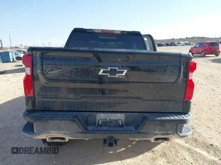 2021 Chevrolet Silverado 1500 LT Trail Boss with VIN 3GCPYFED4MG473147, listed as a IAAI auction lot 41466515 with 92,852 mi miles and . Bid and sale history available at DreamBid. Image 16.