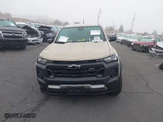 2024 Chevrolet Colorado 4WD Trail Boss with VIN 1GCPTEEK1R1210577, listed as a IAAI auction lot 41212420 with 3,193 mi miles. Bid and sale history available at carsss.com. Image 13.
