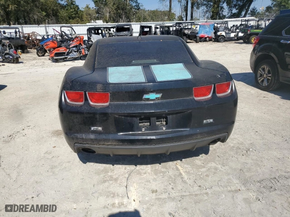 2010 Chevrolet Camaro LS with VIN 2G1FA1EV1A9182924, listed as a Copart auction lot 43378375 with 288,159 mi miles and Clean Title. Bid and sale history available at carsss.com. Image 6.
