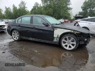 2006 BMW 3 Series 330i with VIN WBAVB335X6PS11566, listed as a Copart auction lot 58345225 with 152,952 mi miles and Salvage title. Bid and sale history available at DreamBid. Image 4.