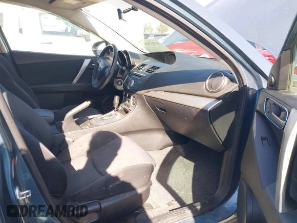 2011 Mazda 3 s Sport with VIN JM1BL1K64B1478667, listed as a IAAI auction lot 41915984 with 139,994 mi miles. Bid and sale history available at carsss.com. Image 5.