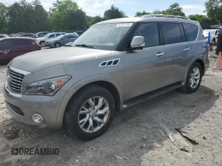 2013 Infiniti QX56 z VIN JN8AZ2NF3D9550303, wystawiony jako Copart lot #57771745 z przebiegiem 137 866 mil mil oraz Szkoda całkowita • Salvage title. Historia ofert i sprzedaży dostępna na DreamBid. Obrazek 1.