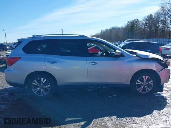 2020 Nissan Pathfinder SL z VIN 5N1DR2CM4LC605235, wystawiony jako IAAI lot #41420503 z przebiegiem Nie podano mil oraz . Historia ofert i sprzedaży dostępna na DreamBid. Obrazek 14.