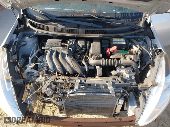 2016 Nissan Versa S z VIN 3N1CN7AP7GL834883, wystawiony jako IAAI lot #41997804 z przebiegiem 110 754 mil mil oraz . Historia ofert i sprzedaży dostępna na DreamBid. Obrazek 10.