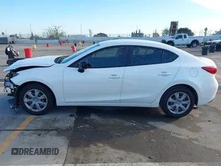 2015 Mazda 3 i SV with VIN JM1BM1T73F1225611, listed as a IAAI auction lot 41622606 with 115,892 mi miles. Bid and sale history available at carsss.com. Image 15.