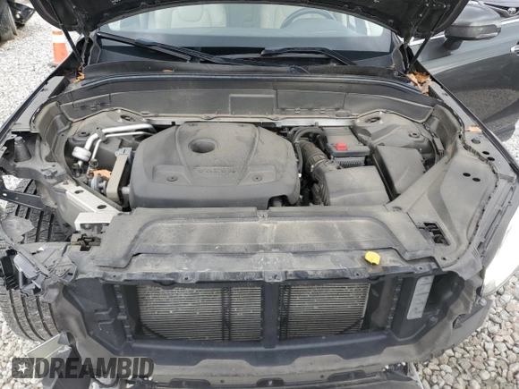 2018 Volvo XC90 Momentum z VIN YV4A22PK5J1197046, wystawiony jako Copart lot #57102435 z przebiegiem 71 987 mil mil oraz Szkoda całkowita • Salvage title. Historia ofert i sprzedaży dostępna na DreamBid. Obrazek 12.