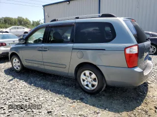 2008 Kia Sedona LX with VIN KNDMB233186248098, listed as a Copart auction lot 50061414 with 235,832 mi miles and Clean Title. Bid and sale history available at carsss.com. Image 2.