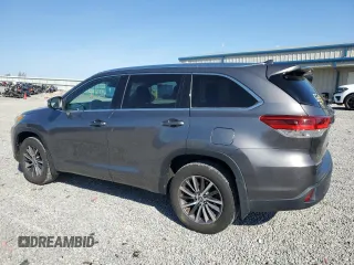 2017 Toyota Highlander XLE with VIN 5TDJZRFH5HS456984, listed as a Copart auction lot 50780025 with 113,287 mi miles and Salvage title. Bid and sale history available at DreamBid. Image 2.