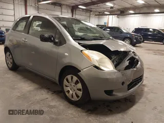 2008 Toyota Yaris с VIN JTDJT923785141637, выставлен на аукционе IAAI как лот 42121149 с пробегом 135 719 миль миль и . История ставок и продаж доступна на DreamBid. Изображение 1.
