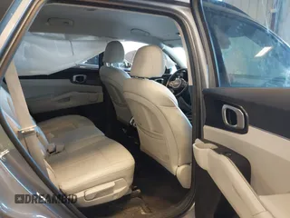 2022 Kia Sorento S with VIN 5XYRL4LC8NG123705, listed as a IAAI auction lot 42231243 with 90,031 mi miles and . Bid and sale history available at DreamBid. Image 8.
