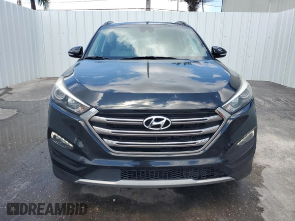 2016 Hyundai Tucson Limited z VIN KM8J33A29GU023790, wystawiony jako Copart lot #56313385 z przebiegiem 93 143 mil mil oraz Czysty tytuł • Clean title. Historia ofert i sprzedaży dostępna na DreamBid. Obrazek 5.