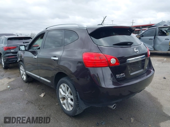 2011 Nissan Rogue SV with VIN JN8AS5MT8BW158557, listed as a IAAI auction lot 41712719 with 140,468 mi miles. Bid and sale history available at carsss.com. Image 3.