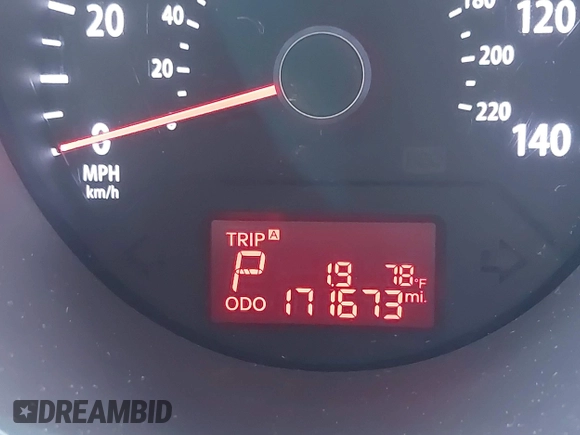 2013 Kia Soul ! with VIN KNDJT2A62D7525293, listed as a IAAI auction lot 42148962 with 171,673 mi miles. Bid and sale history available at carsss.com. Image 7.