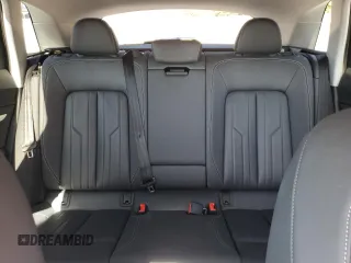 2022 Audi e-tron Premium z VIN WA1AAAGE0NB023860, wystawiony jako Copart lot #57395415 z przebiegiem 52 335 mil mil oraz Nie do naprawy. Historia ofert i sprzedaży dostępna na DreamBid. Obrazek 10.