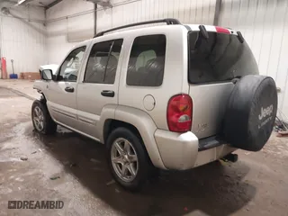 2004 Jeep Liberty Limited with VIN 1J4GL58K24W189935, listed as a IAAI auction lot 41490773 with 115,874 mi miles. Bid and sale history available at carsss.com. Image 3.
