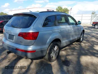 2008 Audi Q7 3.6L with VIN WA1AY74L98D037413, listed as a IAAI auction lot 41508182 with 191,771 mi miles. Bid and sale history available at carsss.com. Image 4.