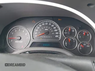 2007 GMC Envoy SLE with VIN 1GKDS13S572174308, listed as a IAAI auction lot 42211372 with 212,377 mi miles and . Bid and sale history available at DreamBid. Image 7.