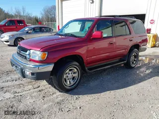 2001 Toyota 4Runner SR5 with VIN JT3GN86R410214208, listed as a IAAI auction lot 41746052 with 480,755 mi miles. Bid and sale history available at carsss.com. Image 2.