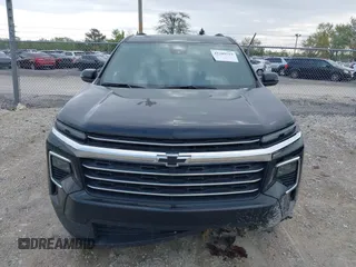 2025 Chevrolet Traverse FWD LT with VIN 1GNERGRSXSJ138318, listed as a IAAI auction lot 42209519 with 8,174 mi miles and . Bid and sale history available at DreamBid. Image 13.