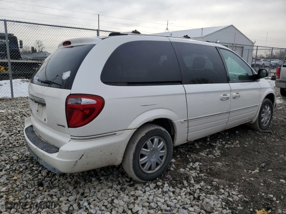 2006 Chrysler Town & Country LWB Limited with VIN 2A8GP64L46R798656, listed as a Copart auction lot 42999045 with 203,172 mi miles and Salvage Title. Bid and sale history available at carsss.com. Image 3.