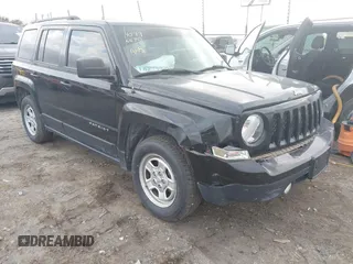 2016 Jeep Patriot Sport with VIN 1C4NJPBB1GD698521, listed as a IAAI auction lot 40796670 with 139,801 mi miles and . Bid and sale history available at DreamBid. Image 1.